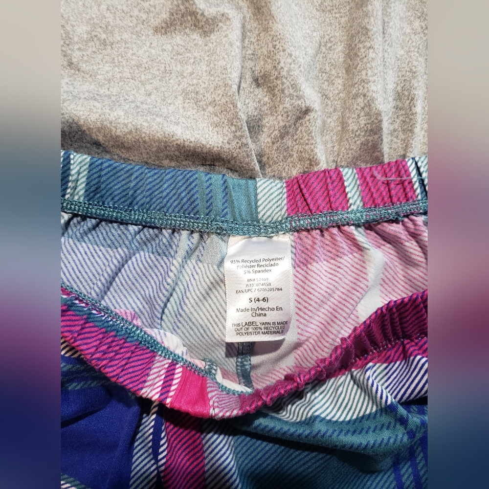 Graphic Tank Top and Plaid Shorts PJ Set • Size Small - Picture 2 of 3